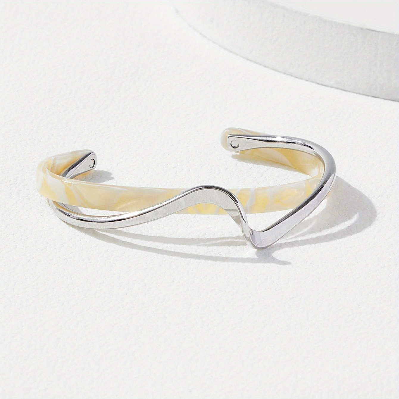 Wave Shape Cuff Bangle Inlaid Faux Pearl Minimalist Style Jewelry