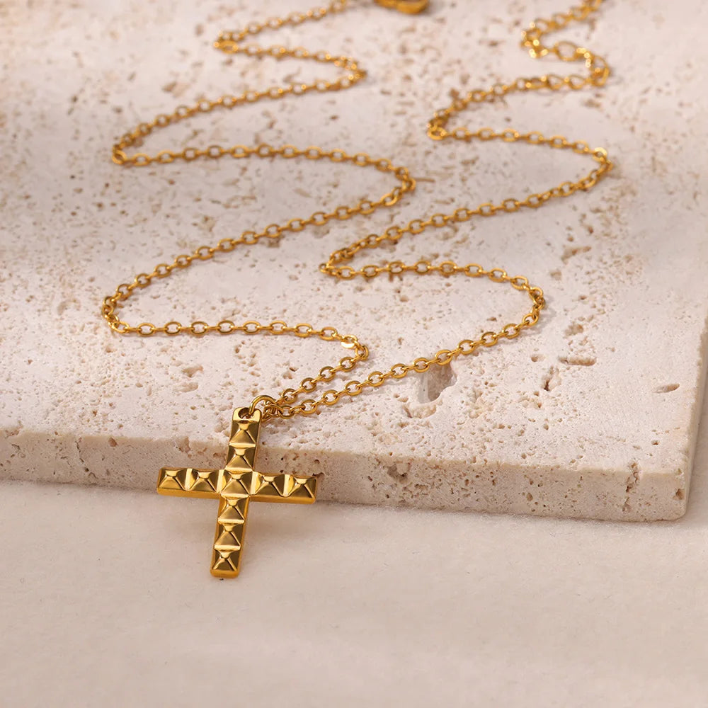 17 Styles Including: Geometric Necklace Sun Sunflower Pendant Clavicle Chains.