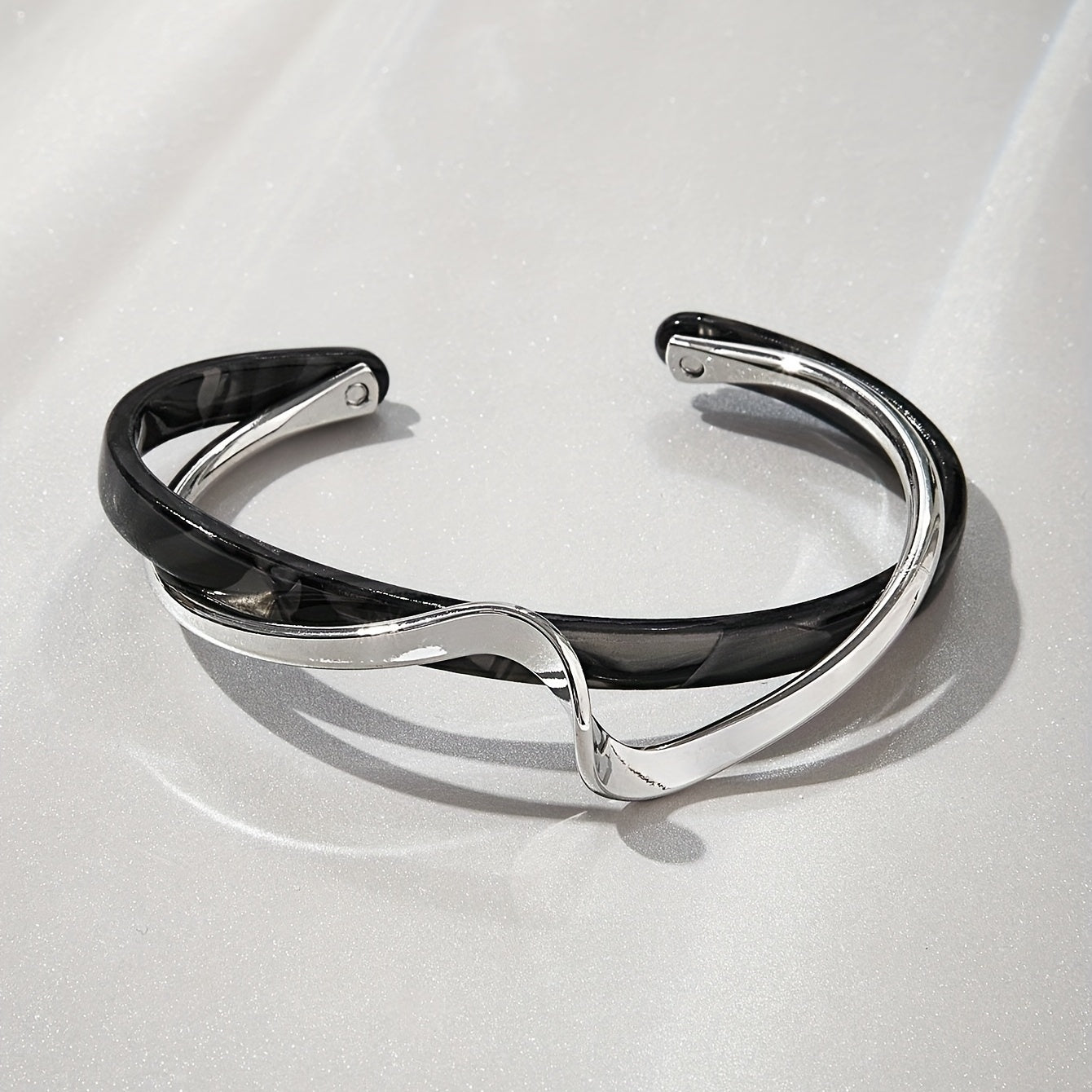 Wave Shape Cuff Bangle Inlaid Faux Pearl Minimalist Style Jewelry